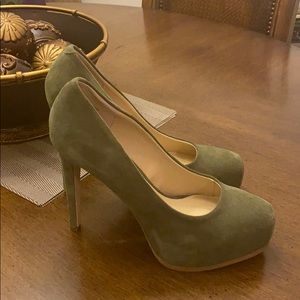 Kelsi Dagger Shoes, never worn.